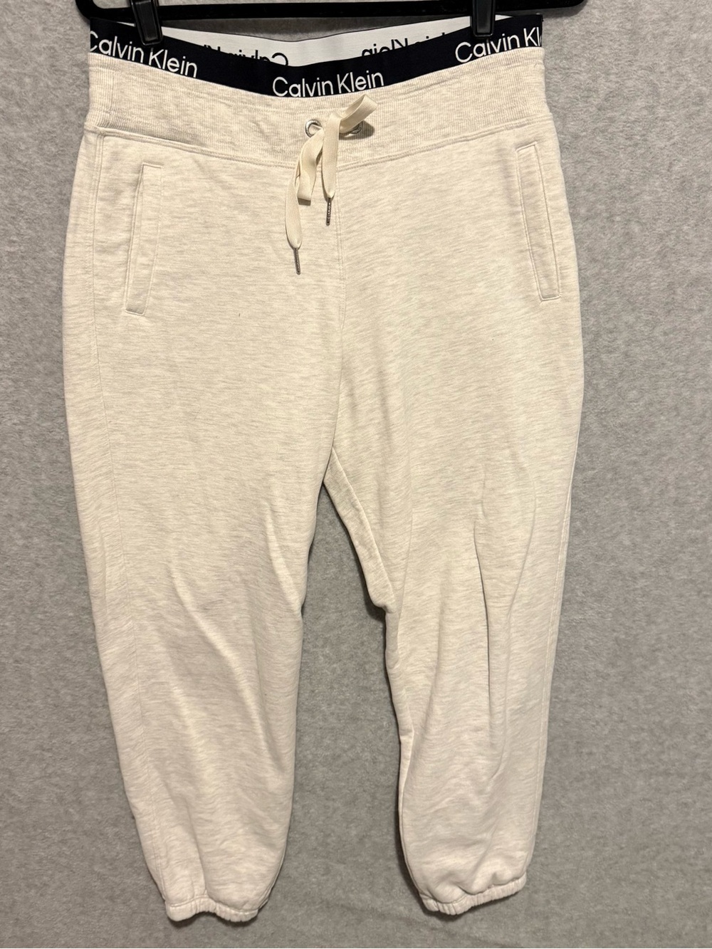 Calvin Klein Women’s Off-White Light Heather Jogger Sweatpants